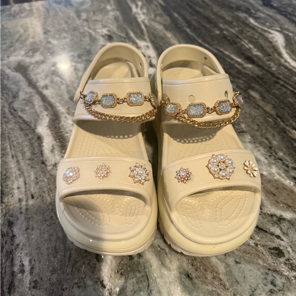 Crocs Mega Crush Sandals